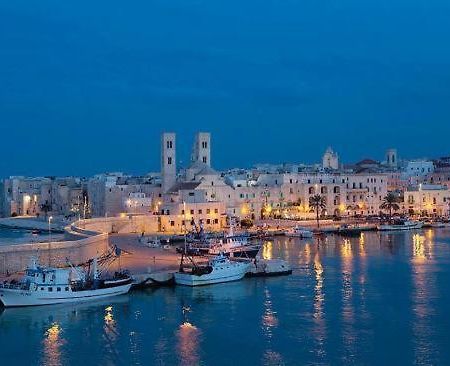 Casa Vacanze Occhi Blu Molfetta Exteriör bild
